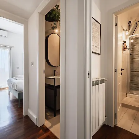Apartment Via Domenico Fontana 81 Naples