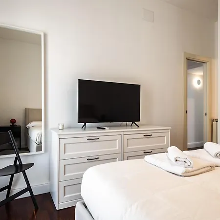Via Domenico Fontana 81 Apartment